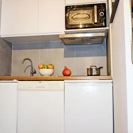 Апартаменти Nazca I6 By Interhome