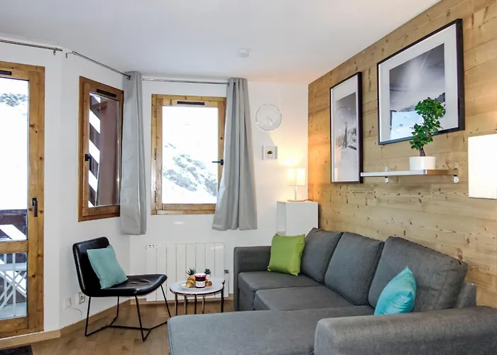 Nazca I6 By Interhome * فال تورُن